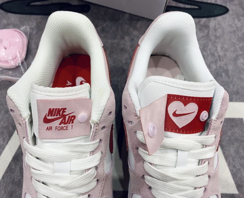 Giày Nike Air Force 1 07 QS Valentine’s Day Love Letter