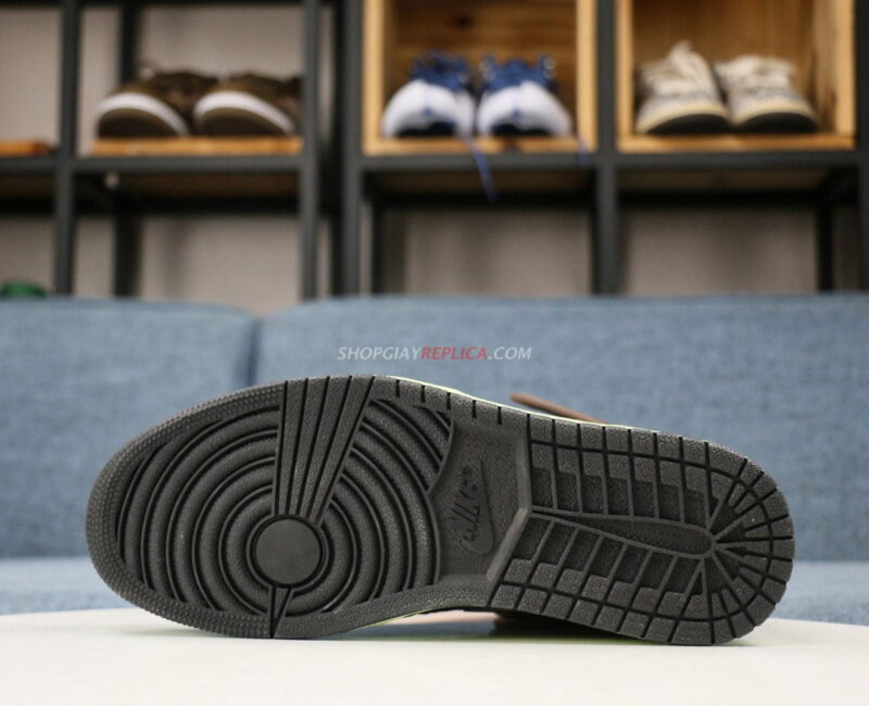 Giày Nike Air Jordan 1 Retro High Tokyo Bio Hack Like Auth