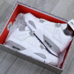 Giày Air Jordan 4 Trắng 2021