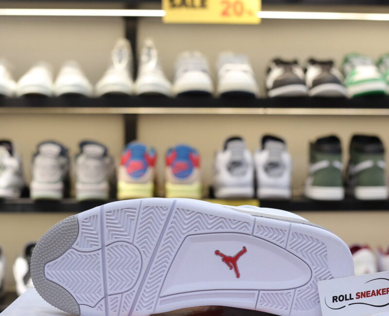 Giày Nike Air Jordan 4 White Oreo 2021 Like Auth