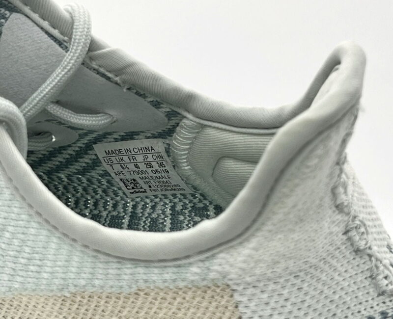 insole tem giày yeezy 350v2 cloud white rep 1:1