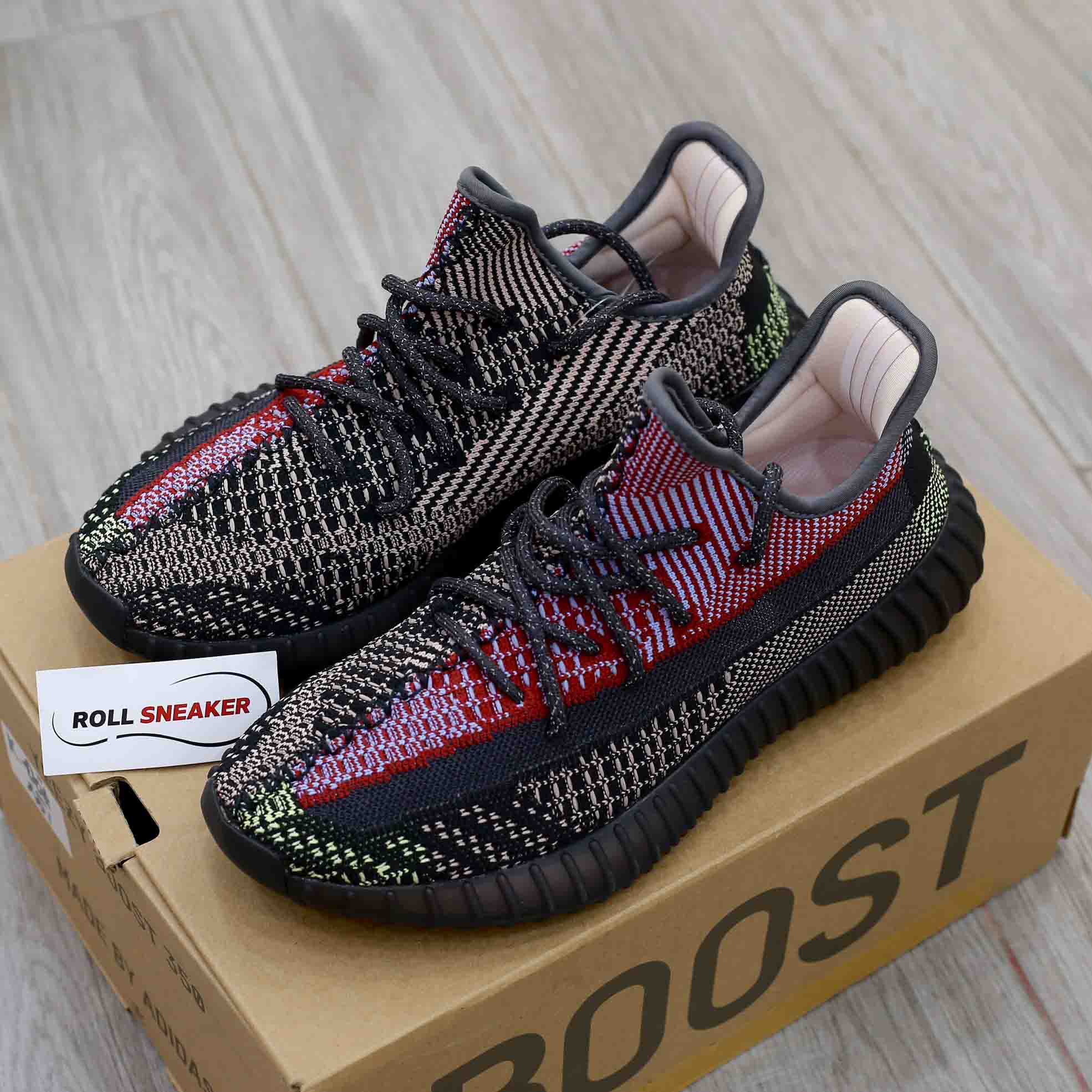 Giày Adidas Yeezy 350 V2 Yecheil Reflective