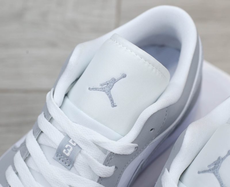 đế giày ice jordan 1 low wolf grey