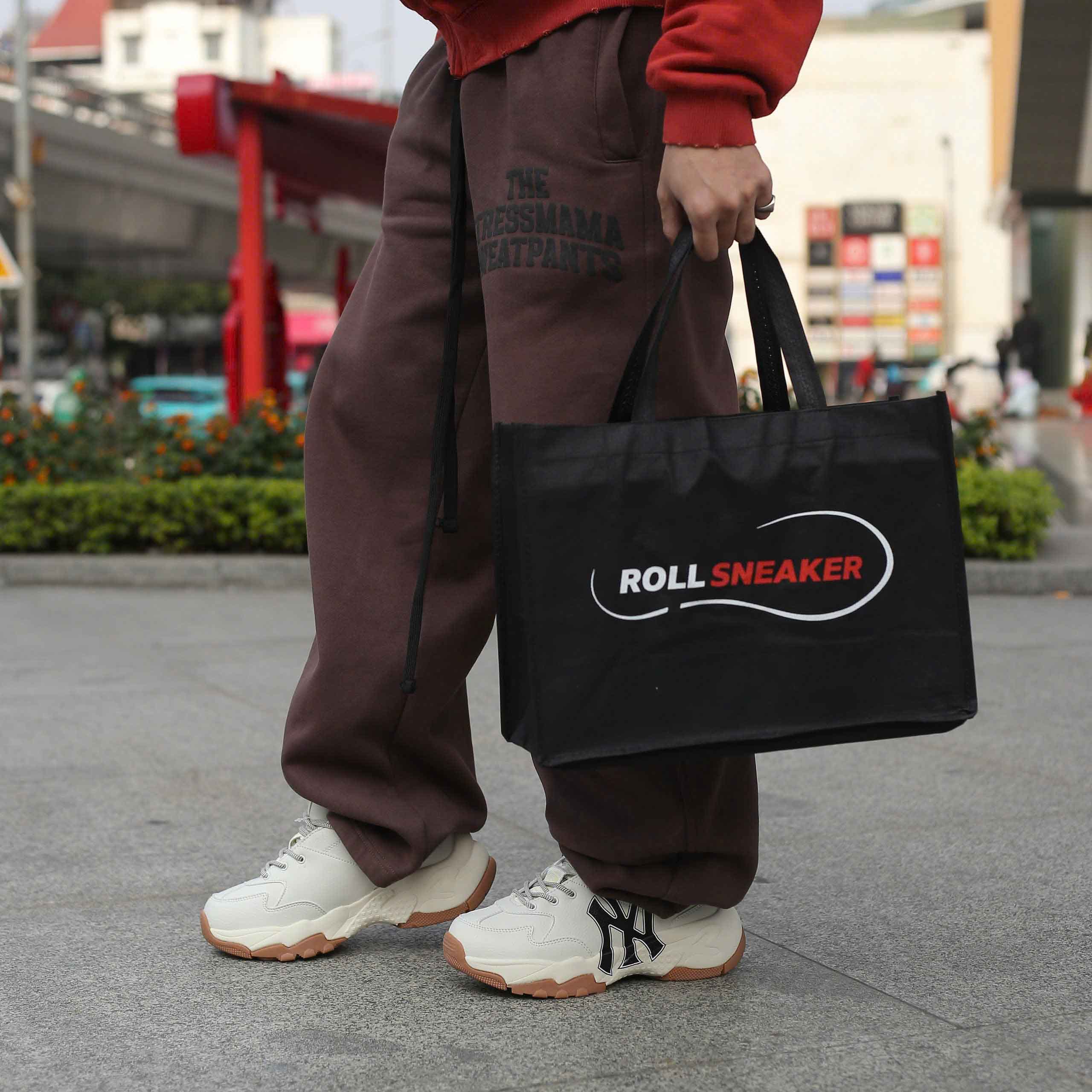 Onfeet Giày MLB Bigball Chunky A New York Yankees L.Beige