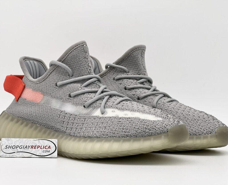 giày adidas yeezy boost 350 v2 tail light rep 1:1