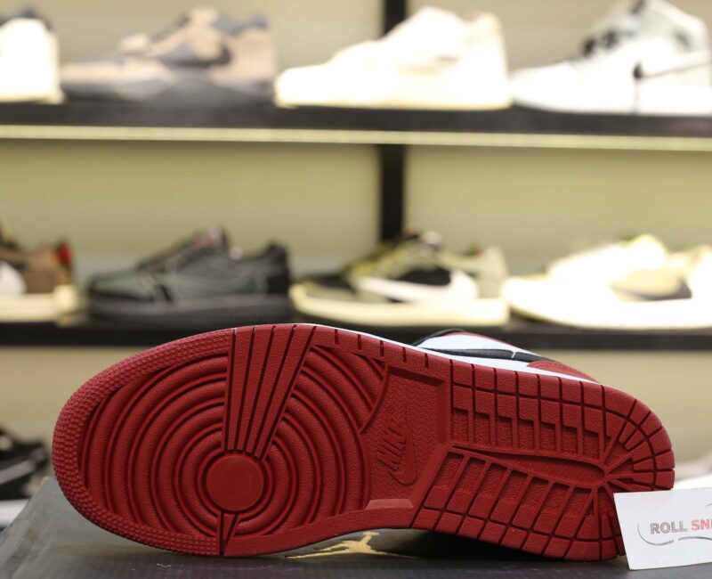swoosh air Jordan 1 Low Bred Toe rep 1:1