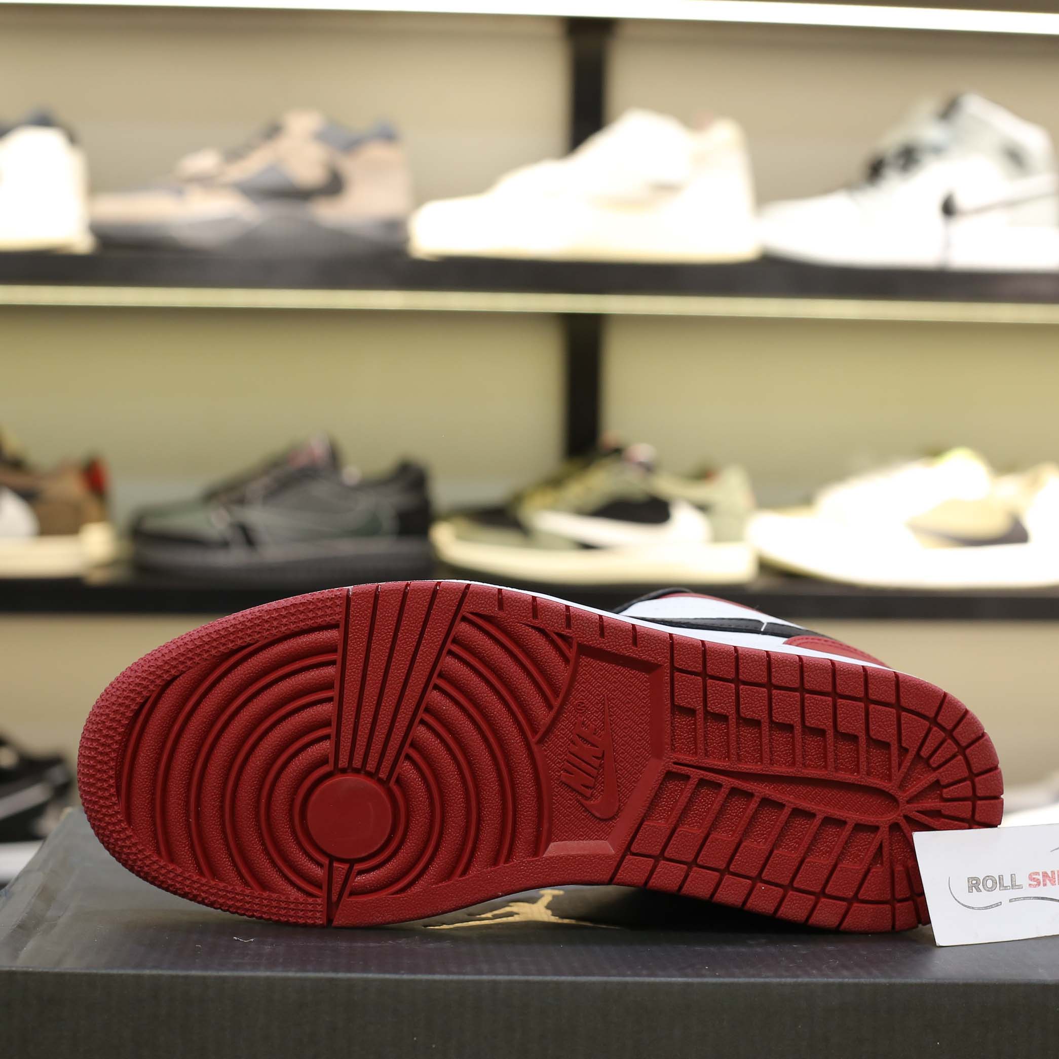 swoosh air Jordan 1 Low Bred Toe rep 1:1