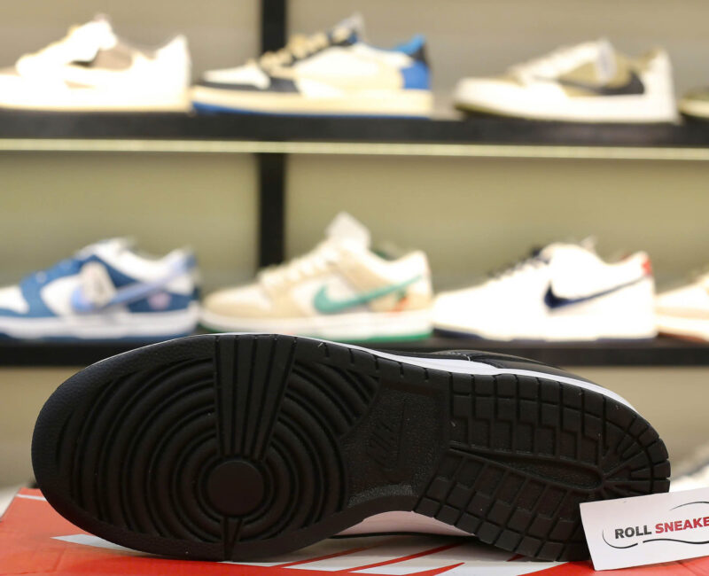 Nike Dunk trắng đen rep 1:1