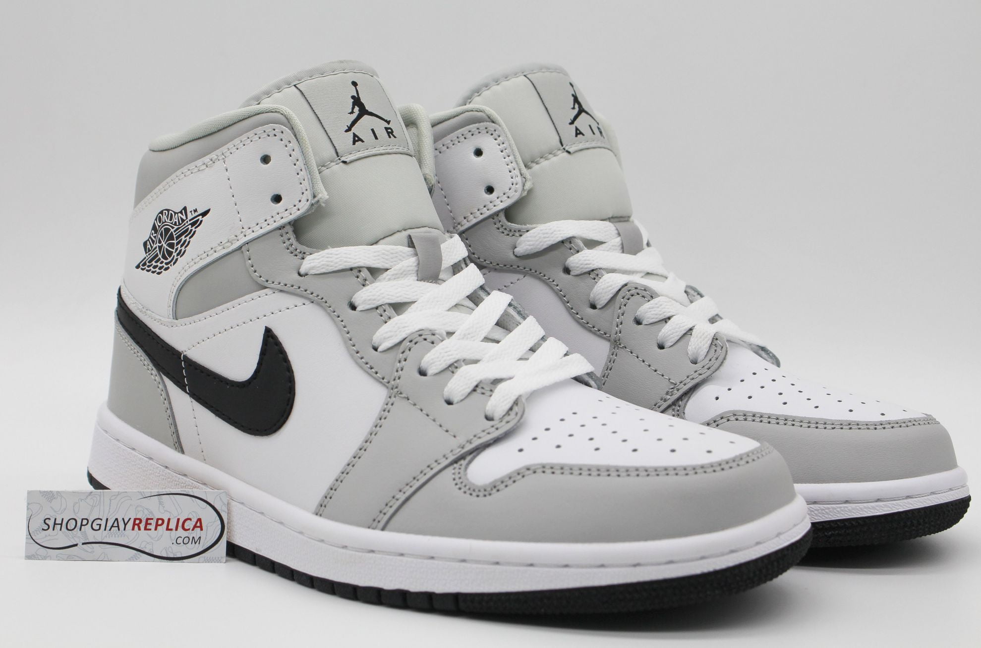 Giày Nike Air Jordan 1 Mid Light Smoke Grey V2 rep 1:1