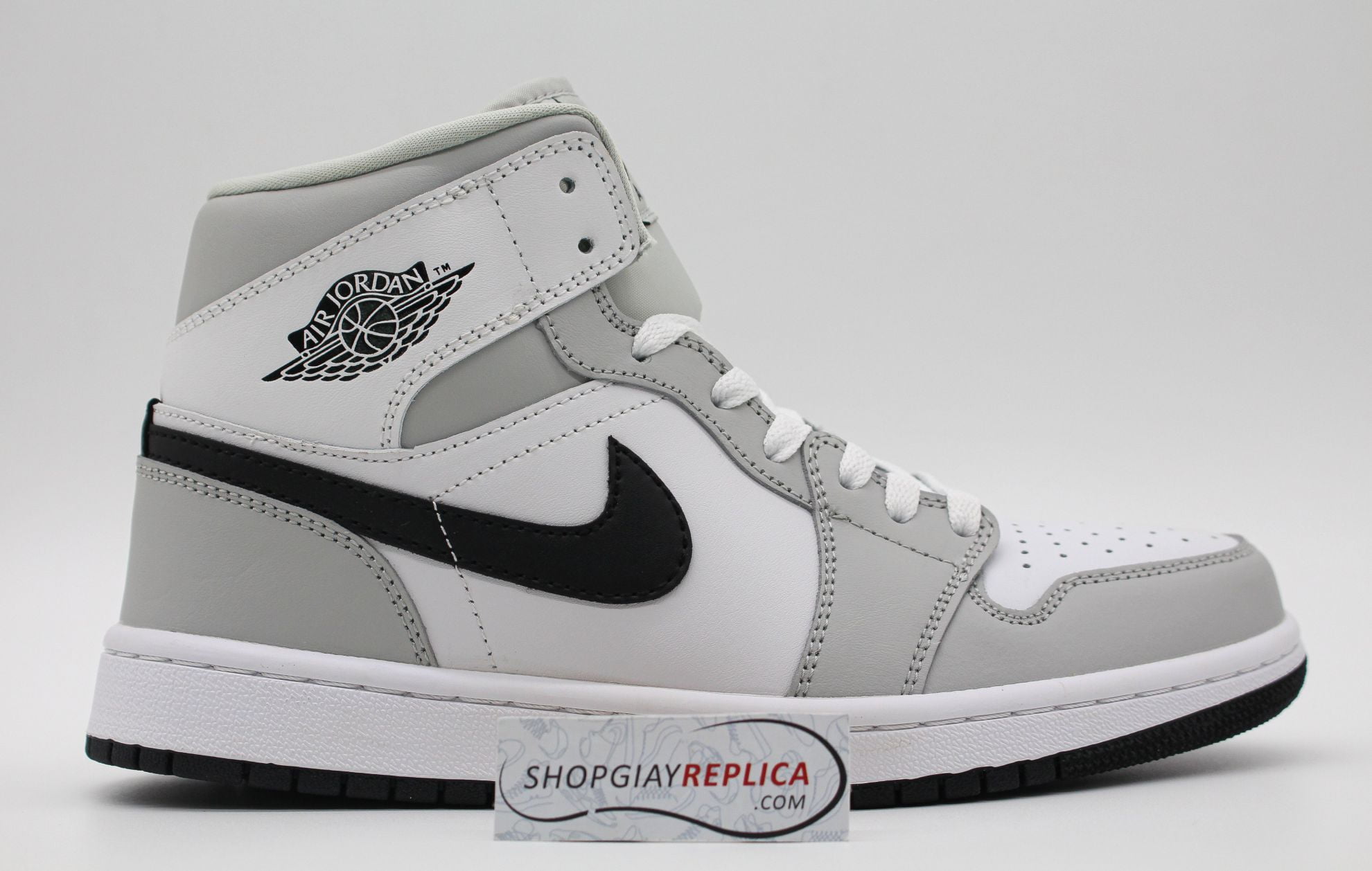 mũi da Giày Nike Air Jordan 1 Mid Light Smoke Grey V2 rep 1:1