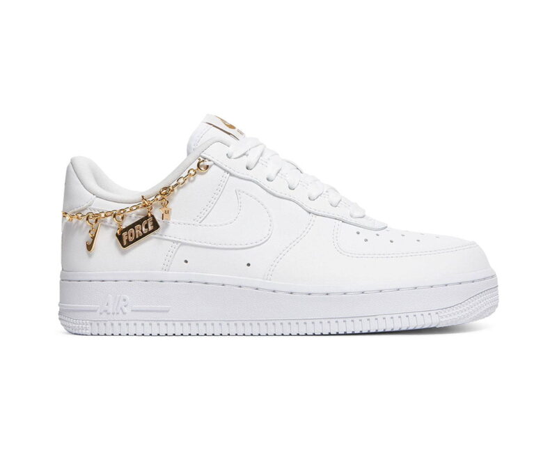 NIKE AIR FORCE 1 LOW 07 LX LUCKY CHARM WHITE