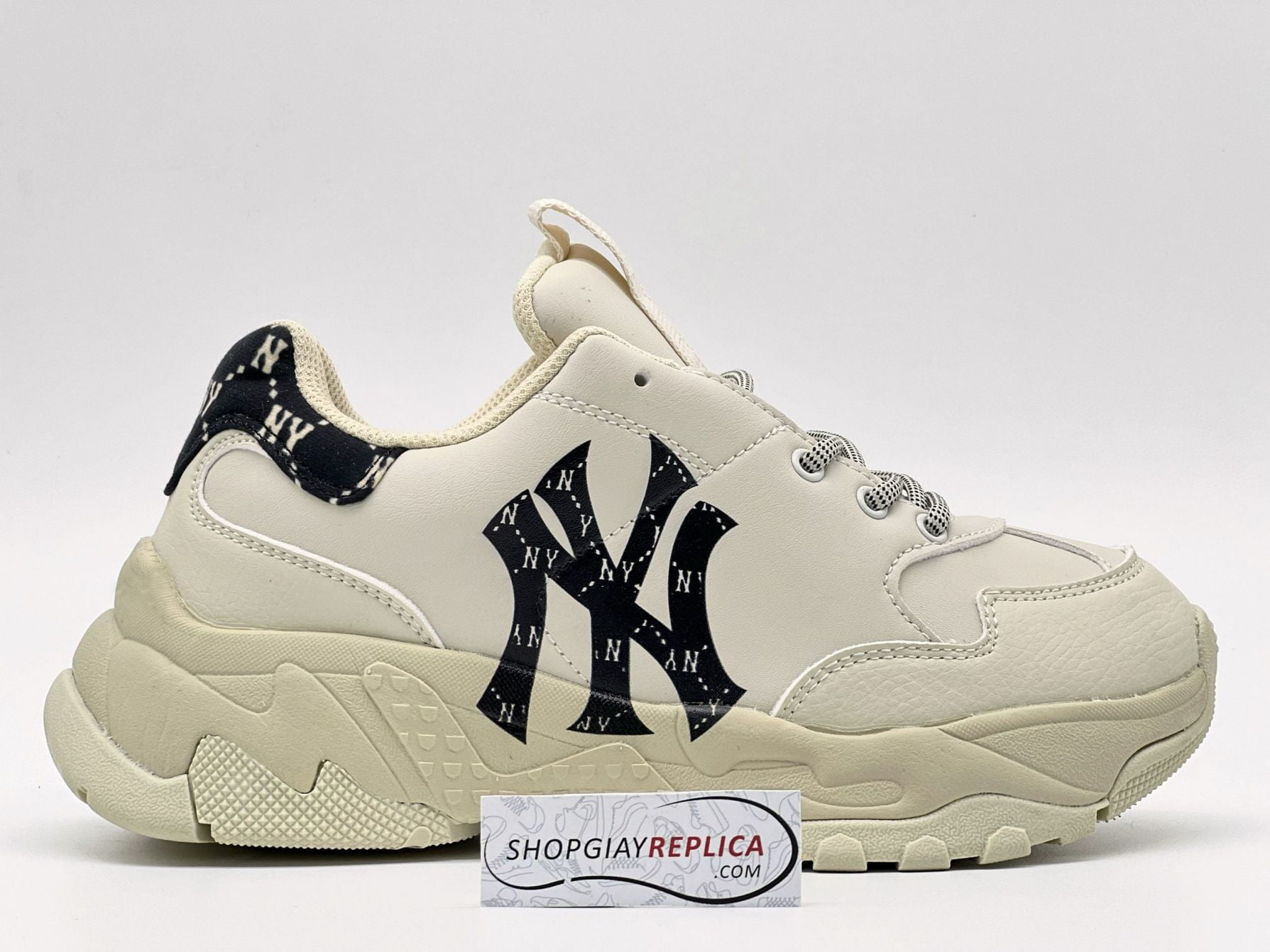 Giày MLB BigBall Chunky Mono Heel New York Yankees Black