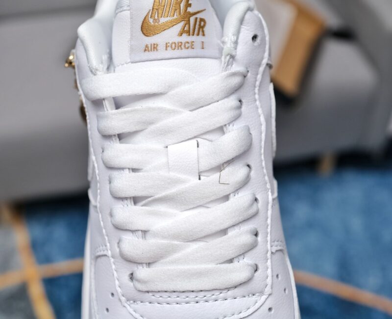 Giày Nike Air Force 1 Af1 ’07 LX ‘Lucky Charms’ rep 1:1