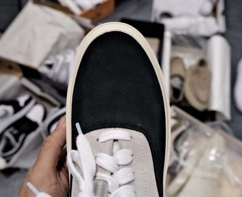 Giày Fear of God 101 fog không logo