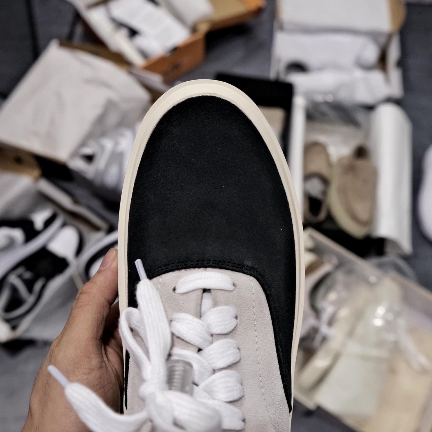 Giày Fear of God 101 fog không logo