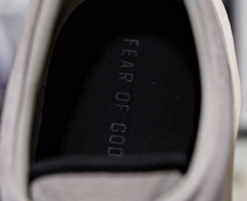 Giày Fear of God 101 fog không logo