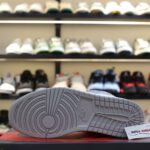 Giày Nike Air Jordan 1 Retro High OG Hyper Royal Like Auth