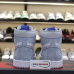 Giày Nike Air Jordan 1 Retro High OG Hyper Royal Like Auth