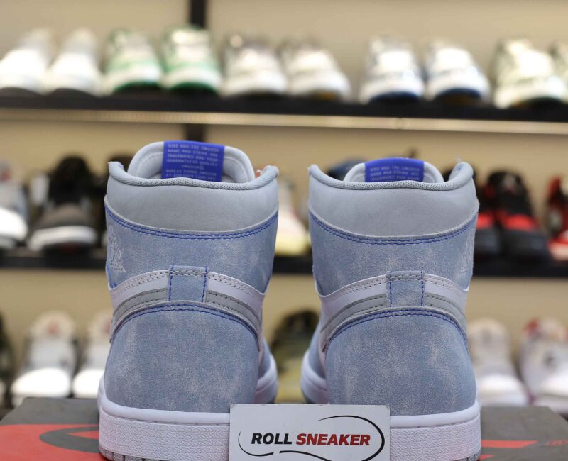 Giày Nike Air Jordan 1 Retro High OG Hyper Royal Like Auth