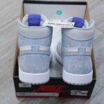 Giày Nike Air Jordan 1 Retro High OG Hyper Royal Like Auth