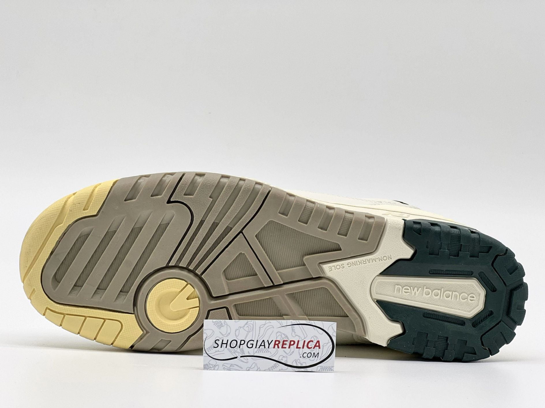 Giày New Balance Aimé Leon Dore x 550 Natural Green