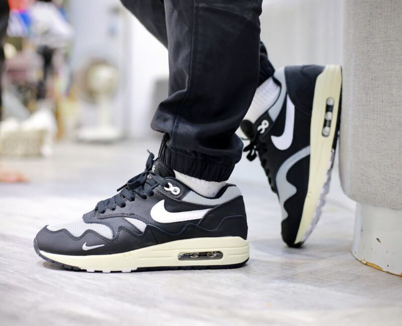 Onfeet Air Max 1 x Patta ‘Black’