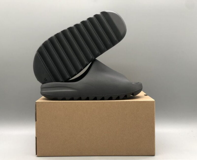 Dép Adidas Yeezy Slide Onyx Black Rep 1:1