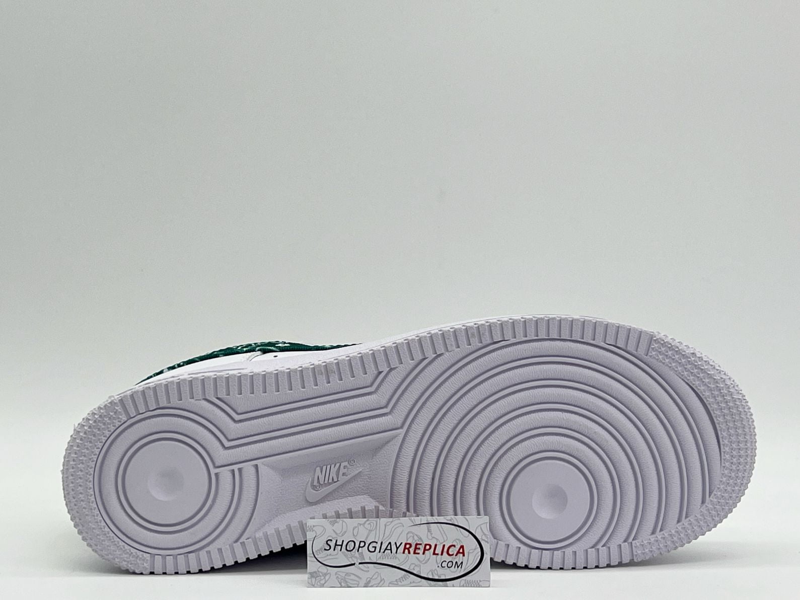 Giày Nike Air Force 1 ’07 Essentials ‘Green Paisley’