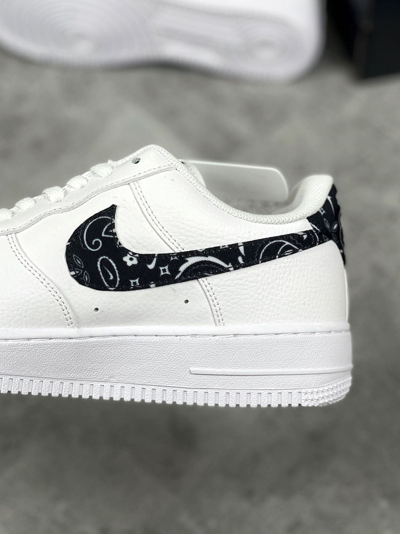 giày air force 1 trắng swoosh đen rep 1:1