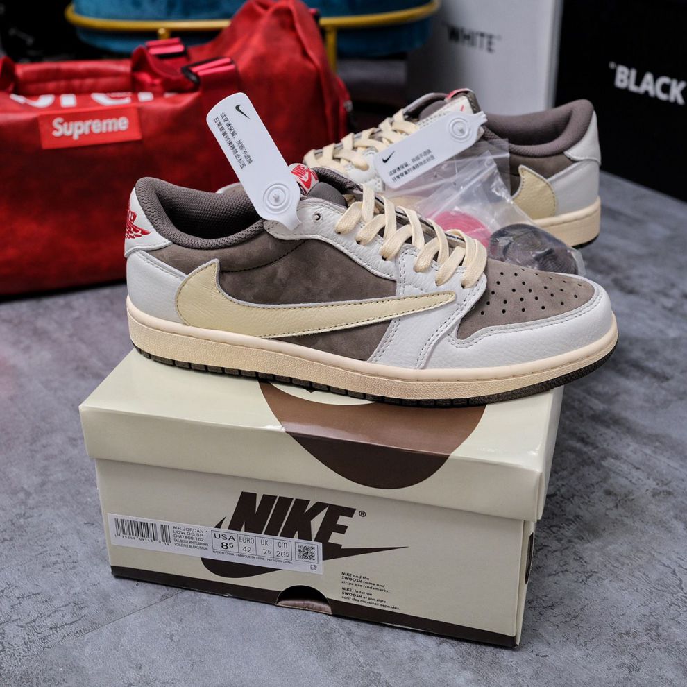 Giày sneaker hot 2022 Nike Air Jordan 1 Low Travis Scott ‘Reverse Mocha’ Like Auth