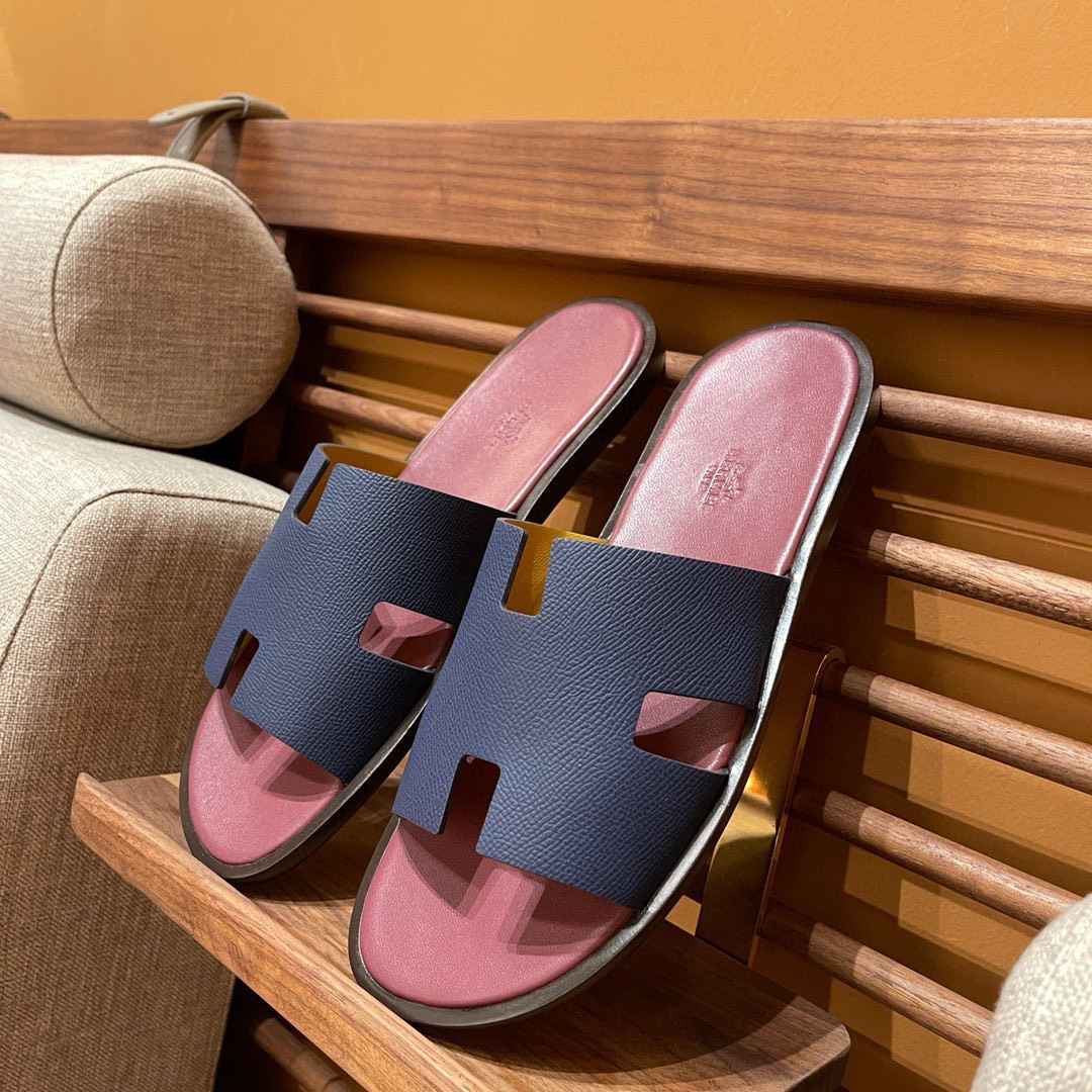 Dép Hermes Nam Da Taiga Màu Xanh Lót Đỏ Mận Siêu Cấp