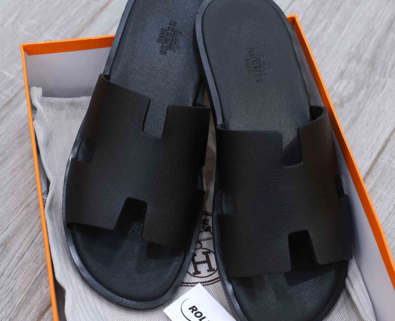 Dép Hermes chữ H Nam Full Đen Da Taiga (Sần) Siêu Cấp rep 1:1