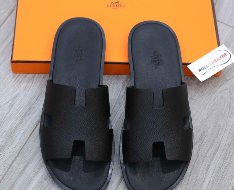 Dép Lê Hermes Nam Full Đen Da Taiga (Sần) Siêu Cấp