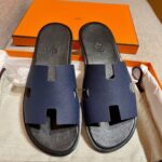 Dép Hermes Nam Da Sần Taiga Màu Xanh Lót Đen Siêu Cấp rep 1:1