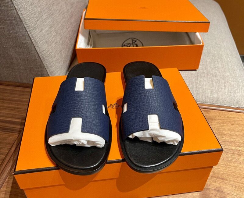 Dép chữ H Hermes Nam Da Taiga Màu Xanh Lót Đen Siêu Cấp