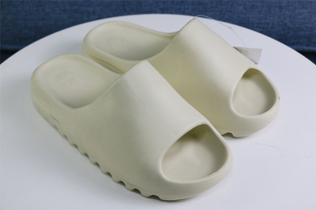 Dép Adidas Yeezy Slide Bone