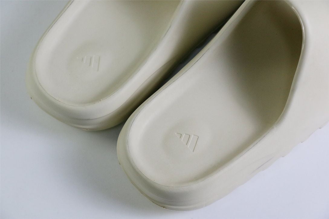 Dép Adidas Yeezy Slide Bone