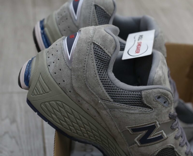 Giày New Balance 2002R OG ‘Light Grey’
