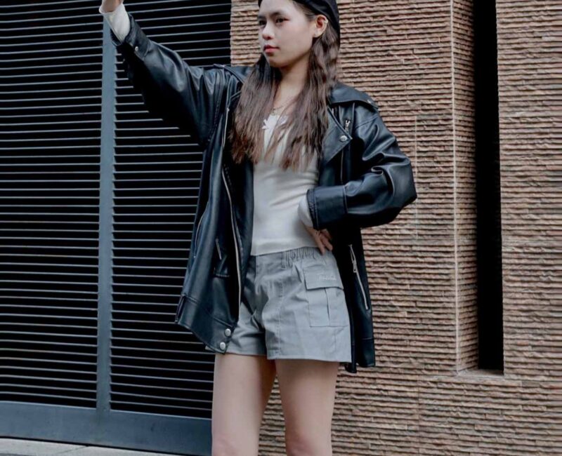 Giày New Balance 530 Trainers Running White Navy On Feet