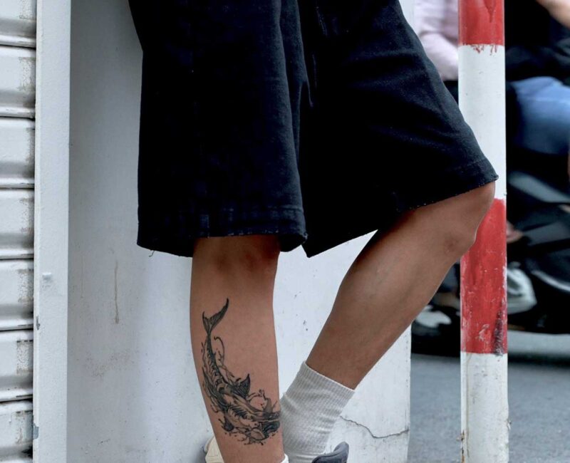 Giày New Balance 530 Trainers Running White Navy On Feet