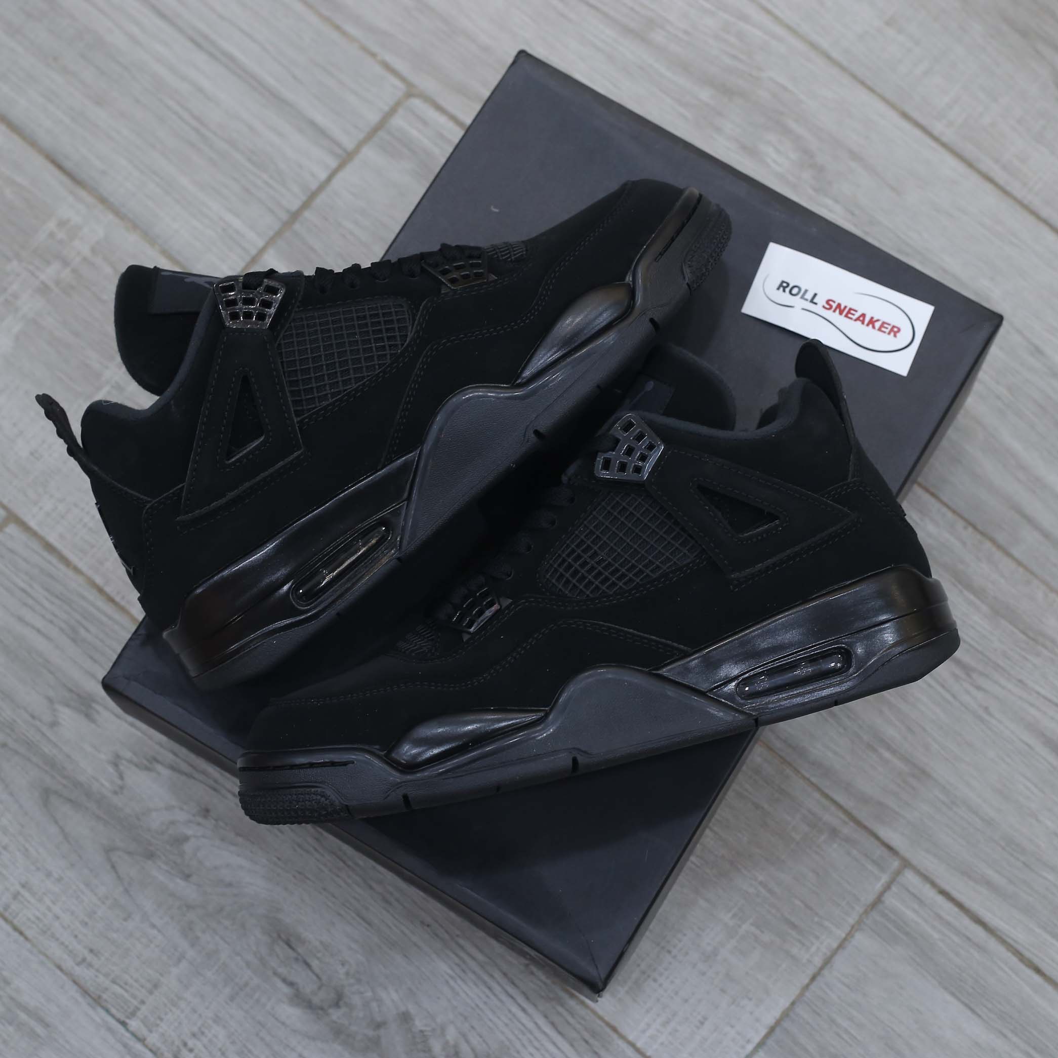 Giày-Nike-Air-Jordan-4-Retro-'Black-Cat'-Like-Auth