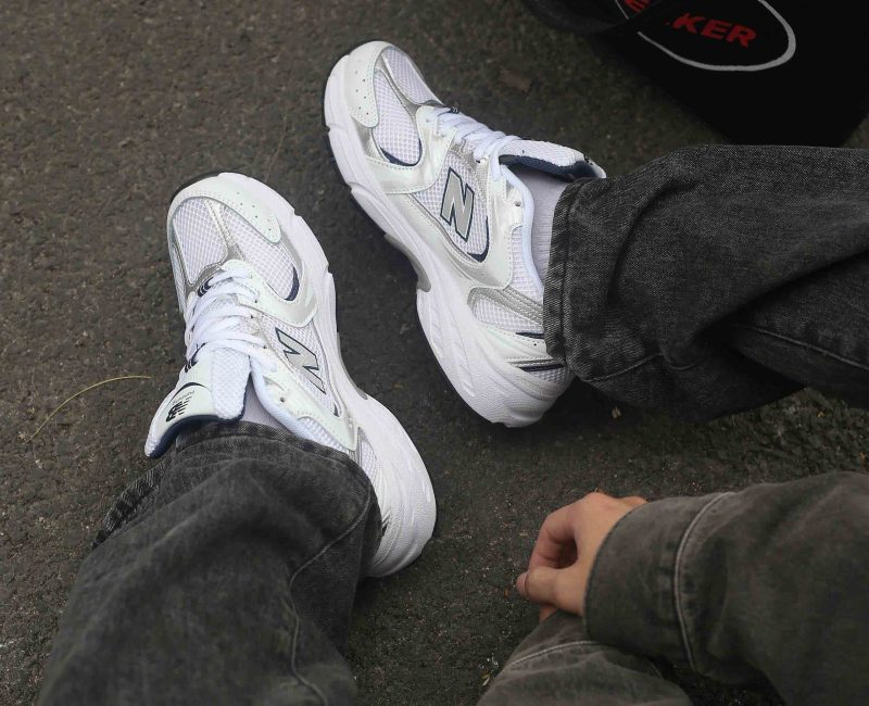 Onfeet Giày New Balance 530 Trainers Running White Navy