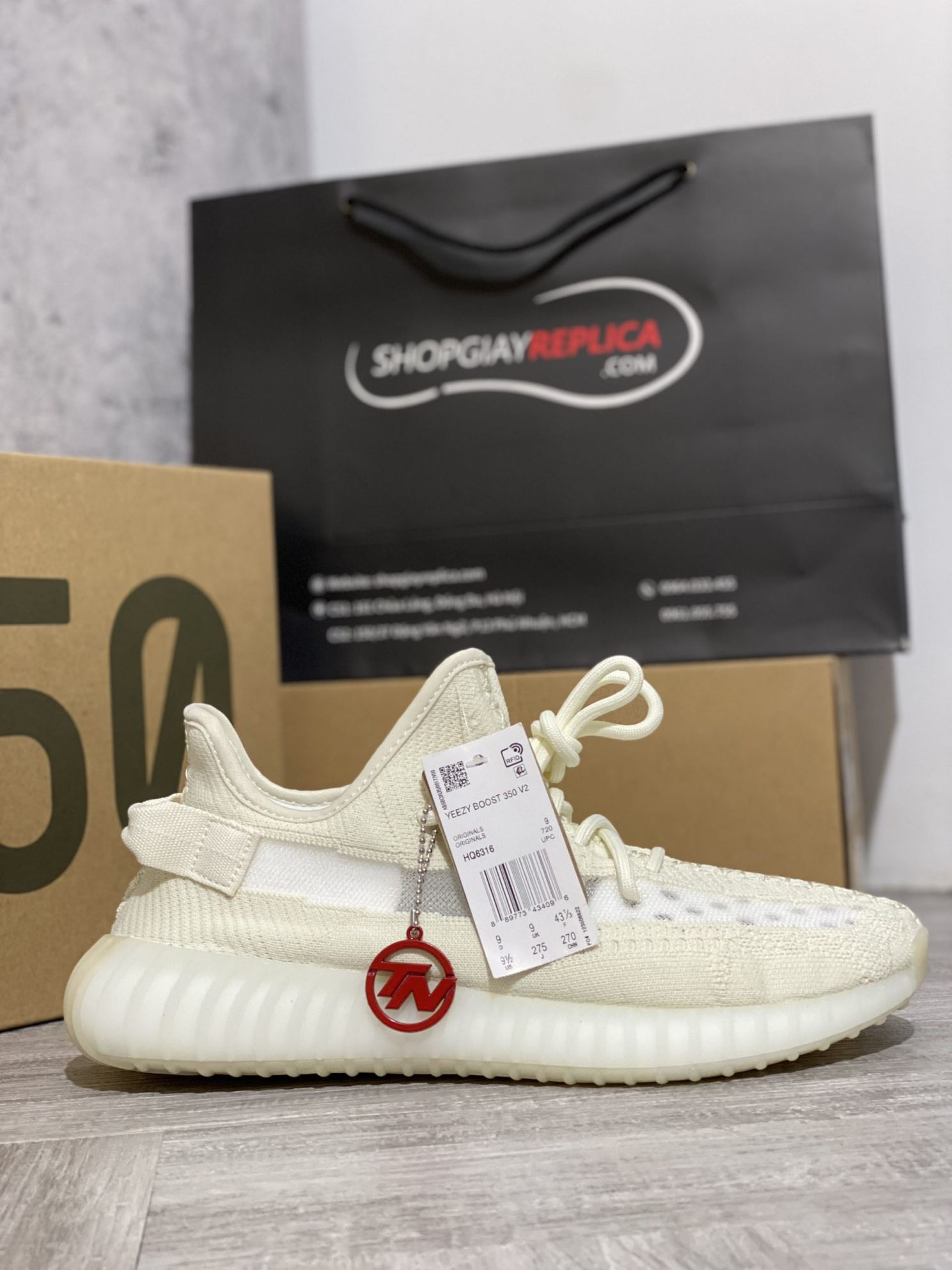 Giày Adidas Yeezy Boost 350 V2 'Bone'