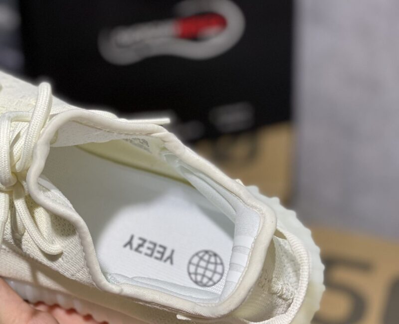 Giày Adidas Yeezy Boost 350 V2 'Bone'