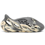 Giày Adidas Yeezy Foam Runner 'MXT Moon Grey'