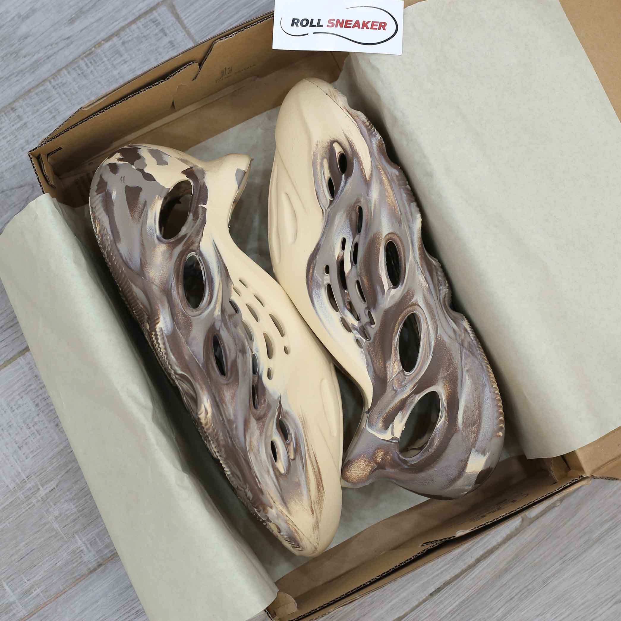 Adidas Yeezy Foam Runner ‘MX Cream Clay’