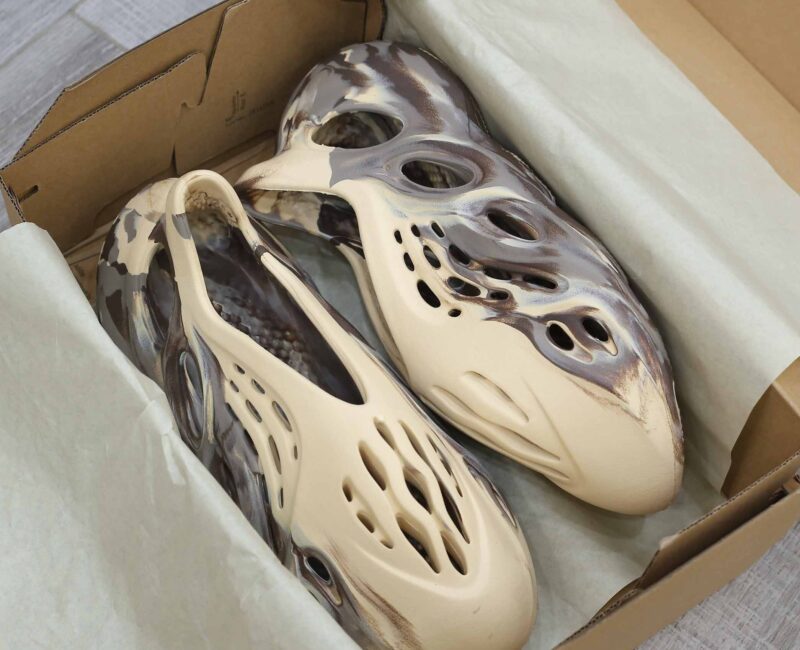 Adidas Yeezy Foam Runner ‘MX Cream Clay’