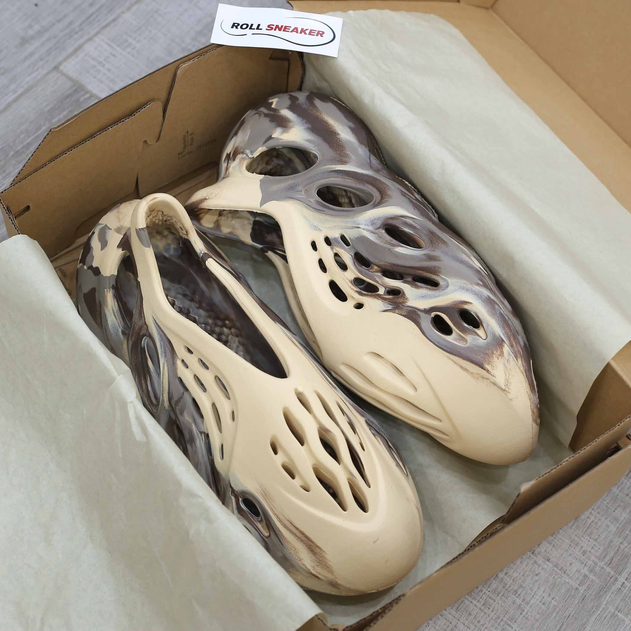 Adidas Yeezy Foam Runner ‘MX Cream Clay’