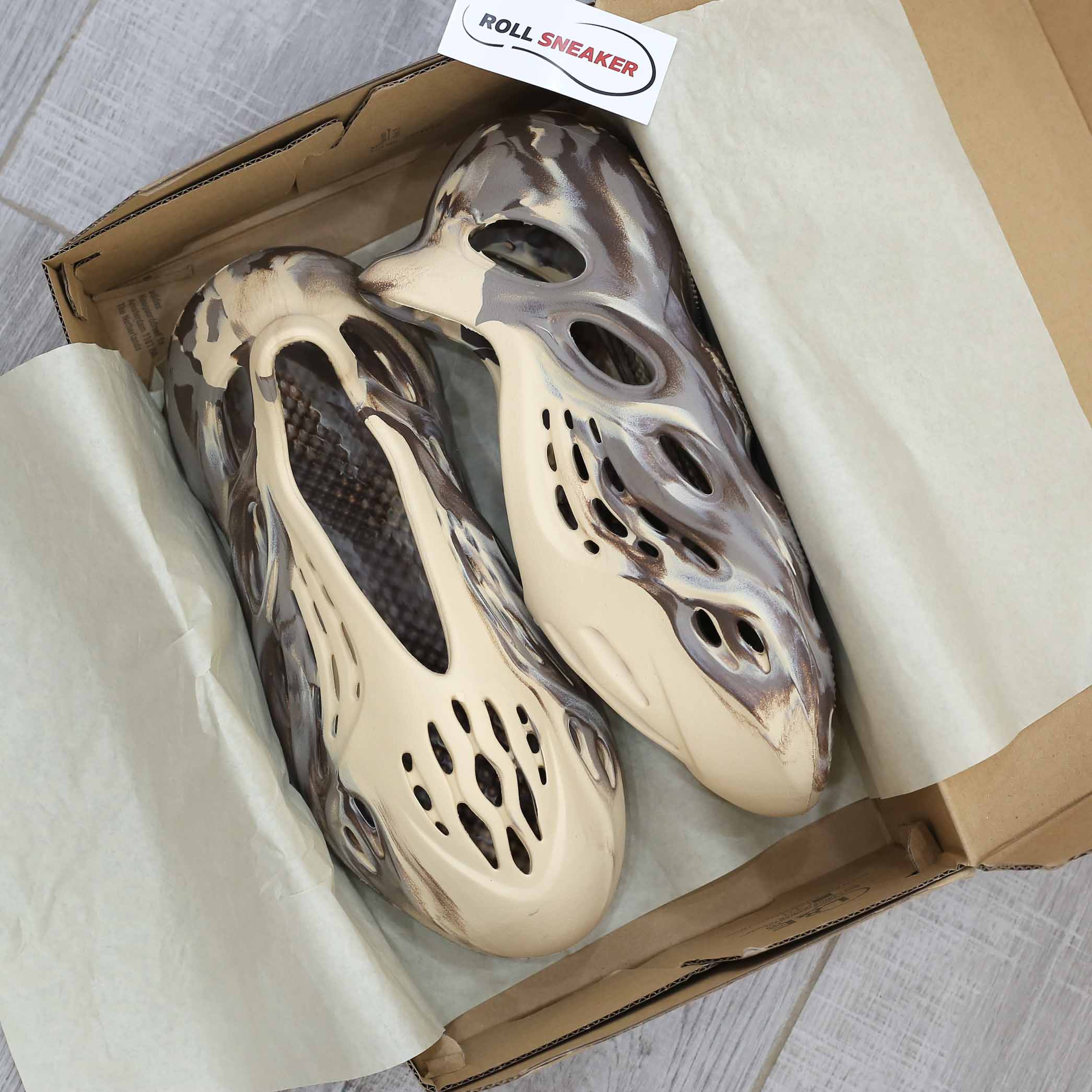 Adidas Yeezy Foam Runner ‘MX Cream Clay’