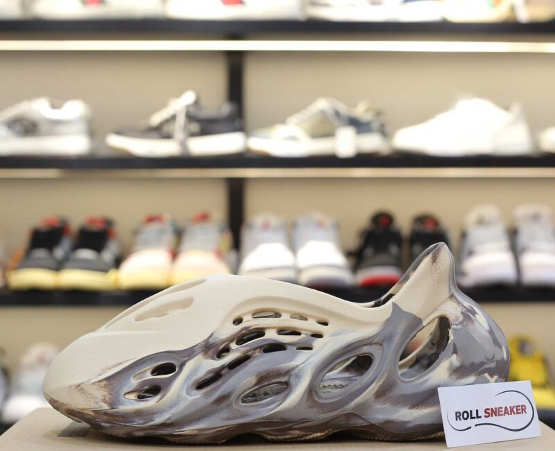 Adidas Yeezy Foam Runner ‘MX Cream Clay’